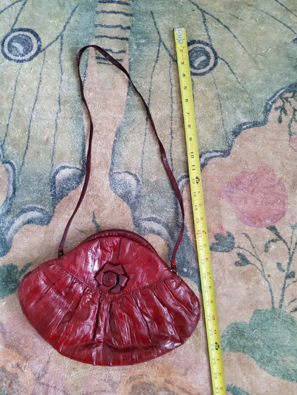 Vintage Genuine Eel Skin Merlot Floral Accent Shoulder Bag - Picture 5 of 6